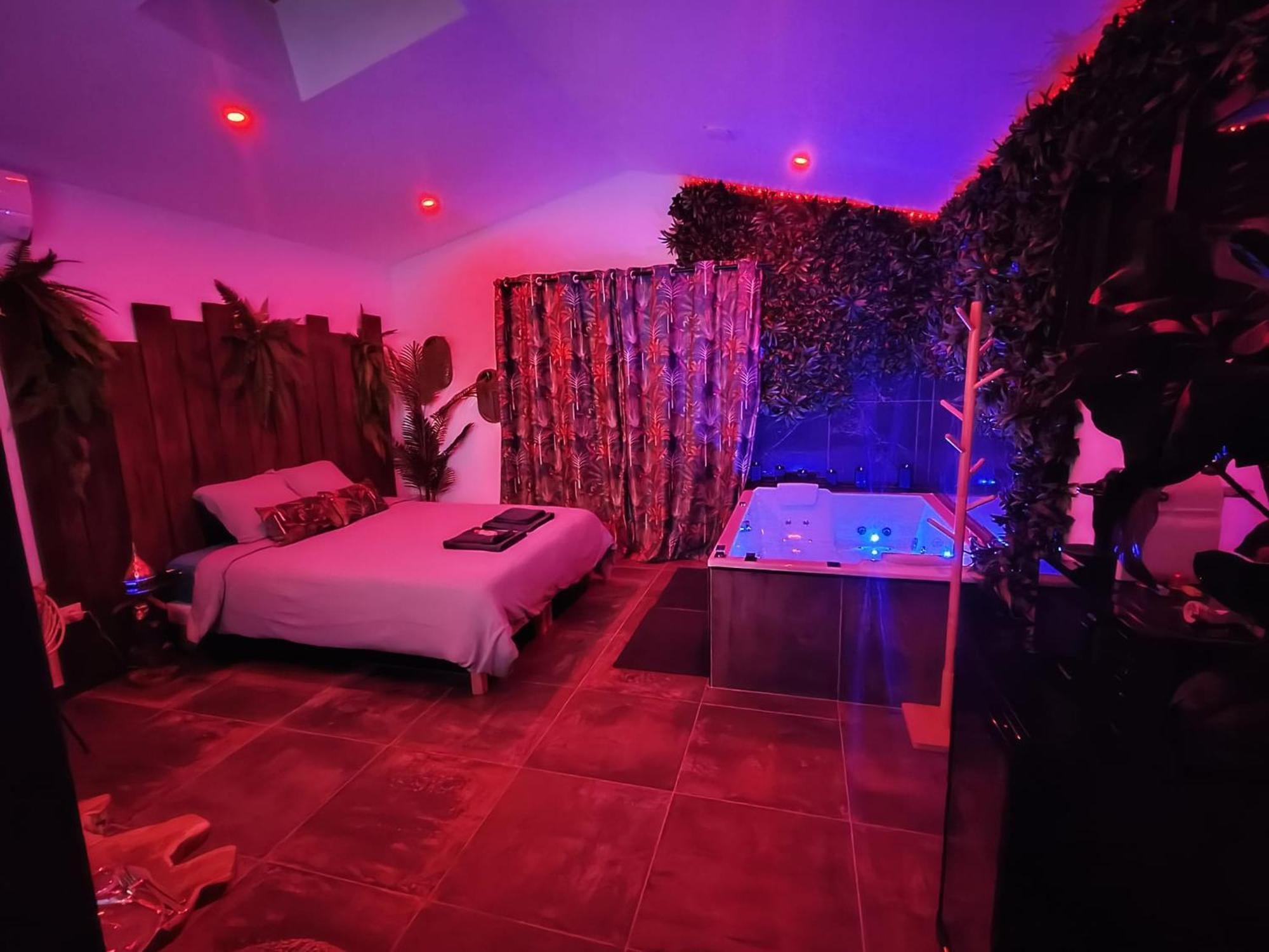 La Jungle Room Rognac Extérieur photo